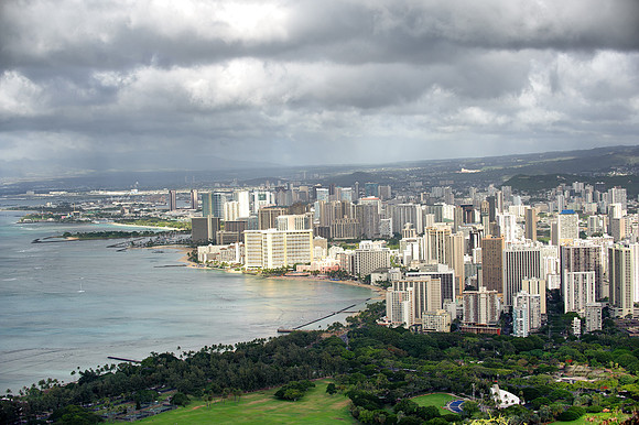 Waikiki beach skyline_6027